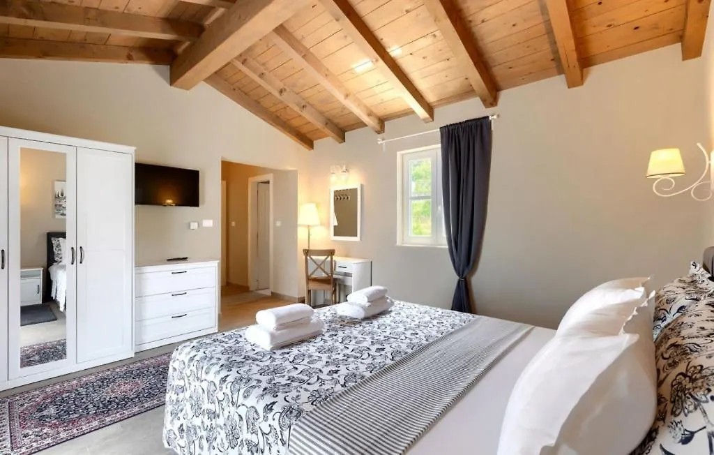 Beautiful Casa Garden Contesses In Momjan Villa Buje
