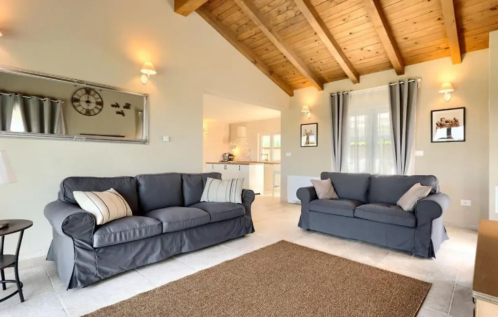 Beautiful Casa Garden Contesses In Momjan Villa Buje